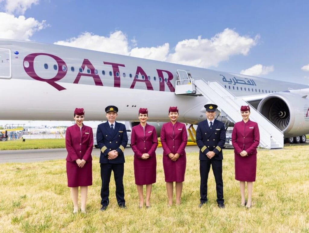 Qatar Airways-adshad.com-The World's Most Famous Airlines