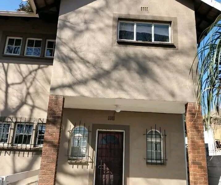 HOUSE FOR SALE - RANDBURG CRESTA, SOUTH AFRICA
