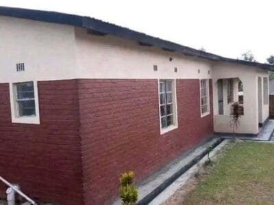 3 BEDROOM HOUSE FOR SALE - MANTHAKI, MZUZU