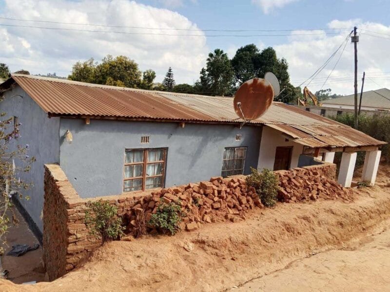3 BEDROOM HOUSE FOR SALE