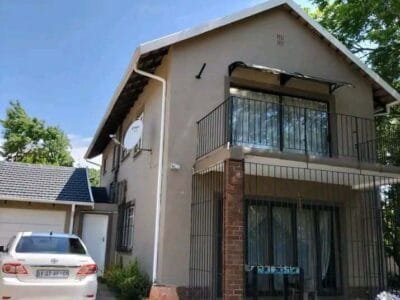 HOUSE FOR SALE - RANDBURG CRESTA, SOUTH AFRICA