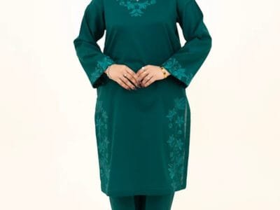 2 PIECE EMBROIDERED LAWN REGULAR SHIRT WITH BOX TROUSERS