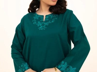 2 PIECE EMBROIDERED LAWN REGULAR SHIRT WITH BOX TROUSERS