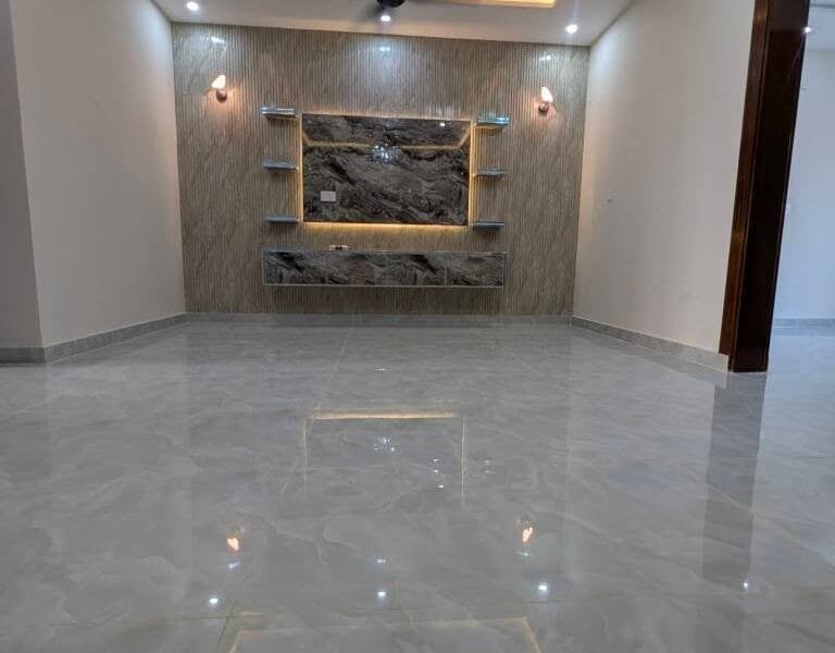 5 MARLA HOUSE FOR SALE
