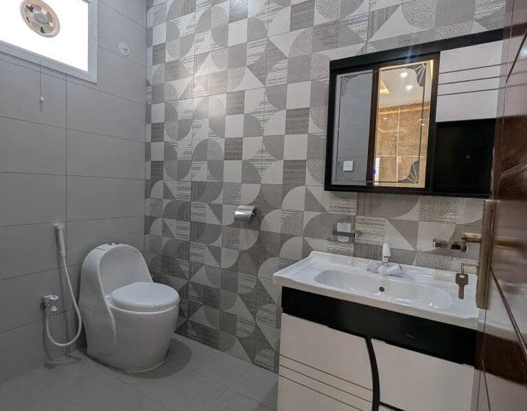 5 MARLA HOUSE FOR SALE