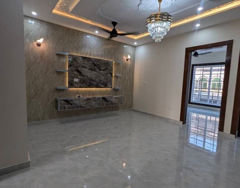 5 MARLA HOUSE FOR SALE