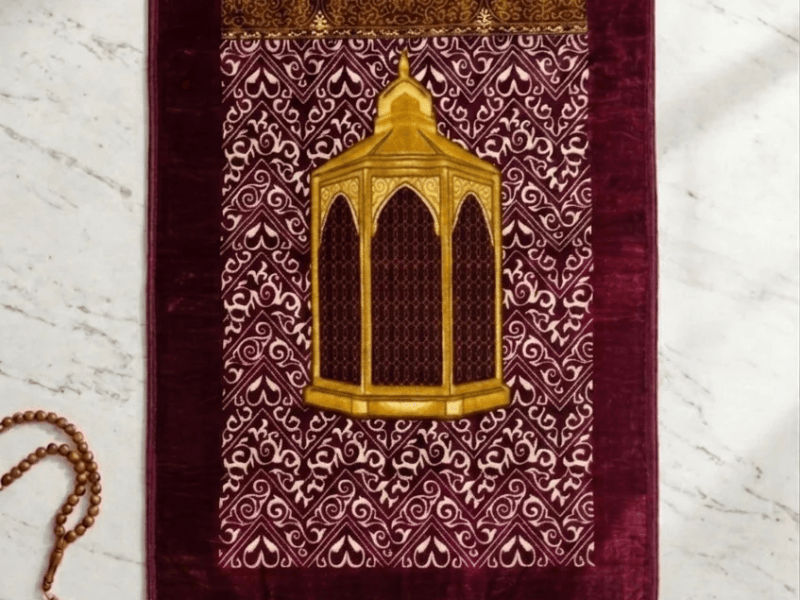 Legant Prayer Mat – Premium Comfort & Elegance