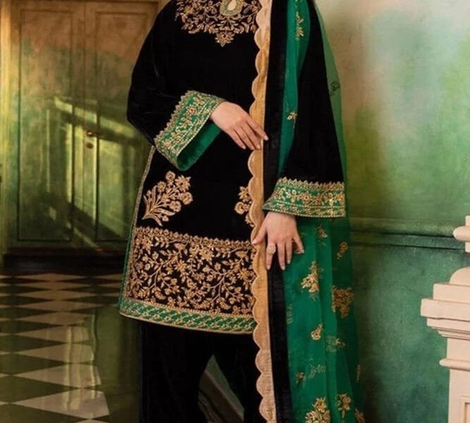 3PC EMBROIDERED VELVET SUIT