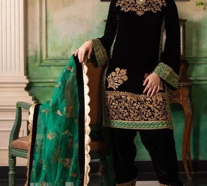 3PC EMBROIDERED VELVET SUIT
